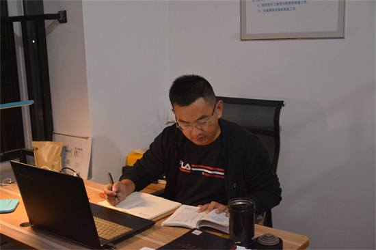 AG8�콢����(�й�)����