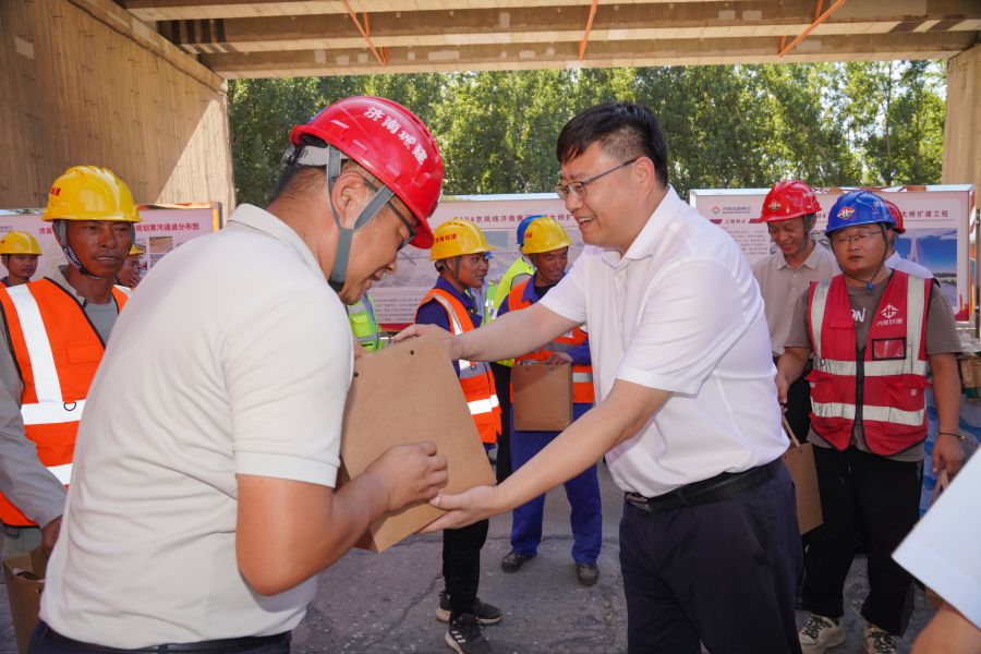 AG8�콢����(�й�)����