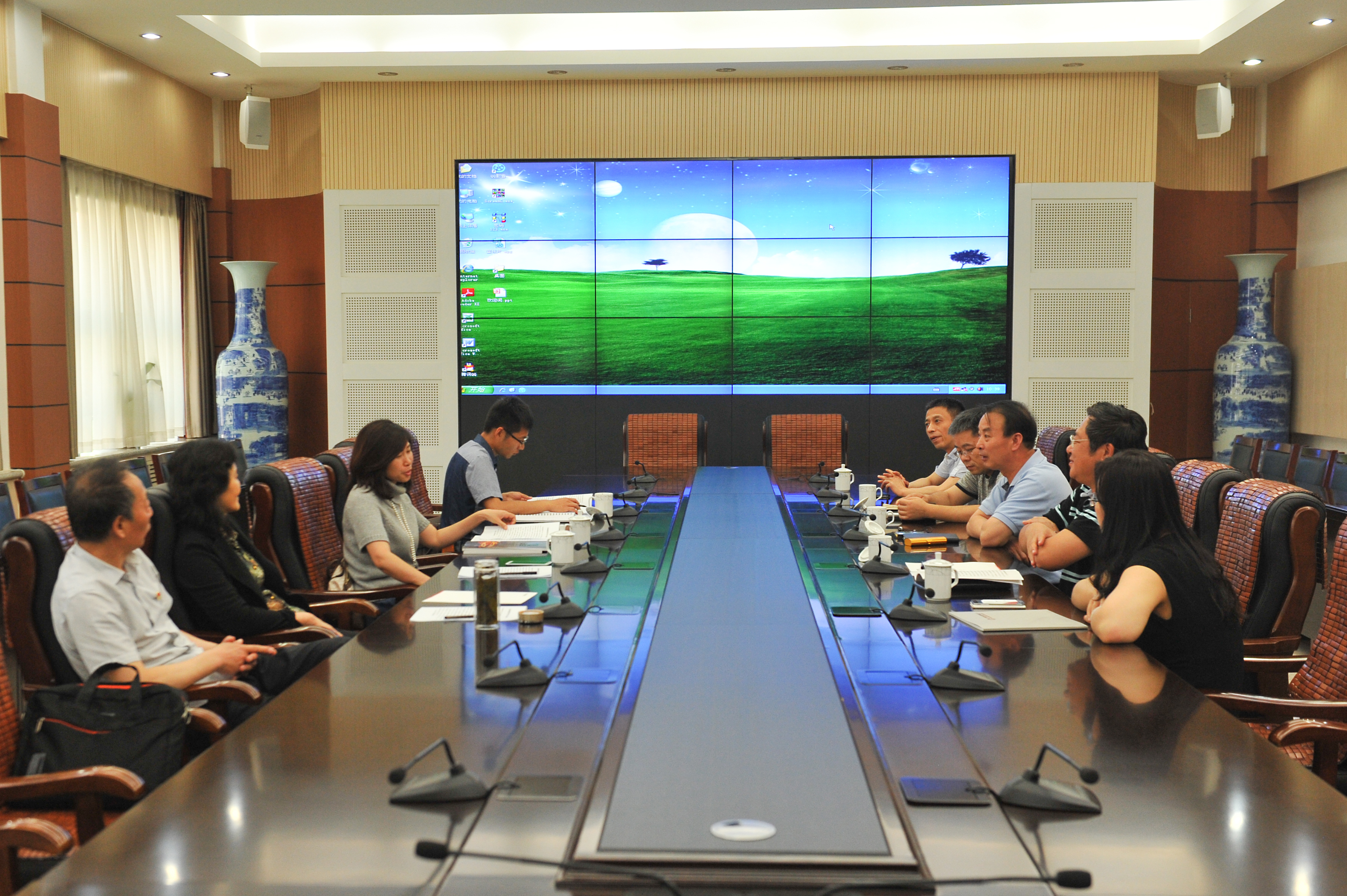 AG8Æì½¢Ìü¡¤(Öйú)¼¯ÍÅ