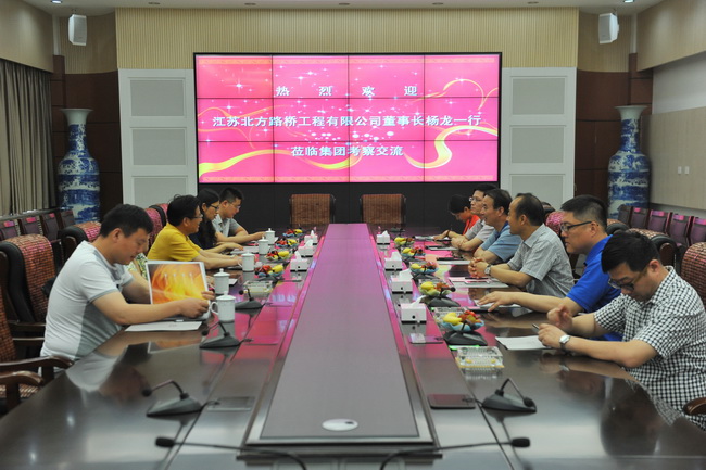 AG8Æì½¢Ìü¡¤(Öйú)¼¯ÍÅ