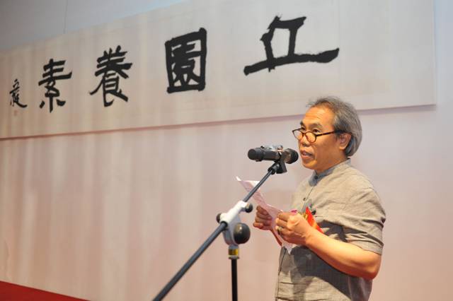 AG8Æì½¢Ìü¡¤(Öйú)¼¯ÍÅ