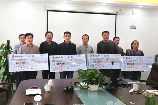 AG8�콢����(�й�)����