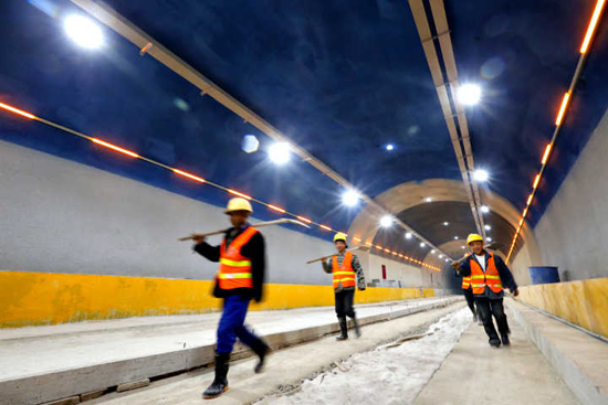 AG8�콢����(�й�)����