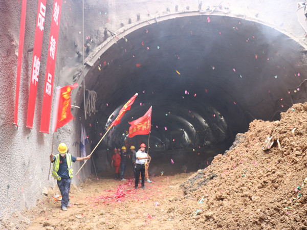 AG8�콢����(�й�)����