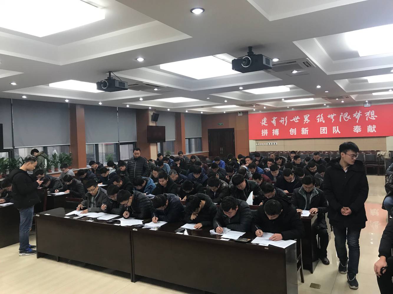 AG8�콢����(�й�)����