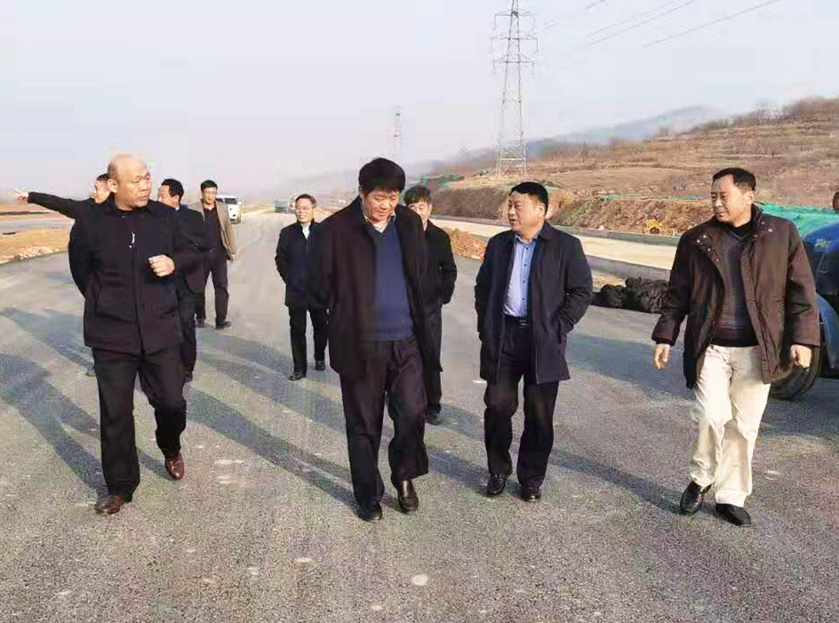 AG8Æì½¢Ìü¡¤(Öйú)¼¯ÍÅ